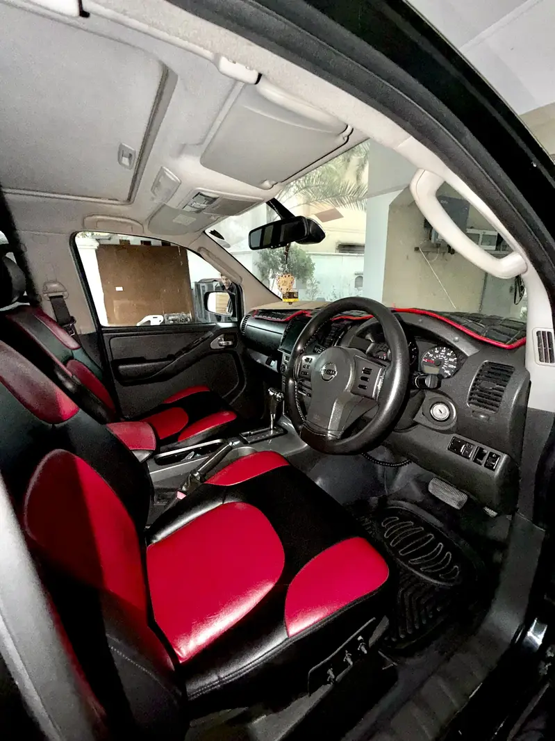 Nissan Navara 2012