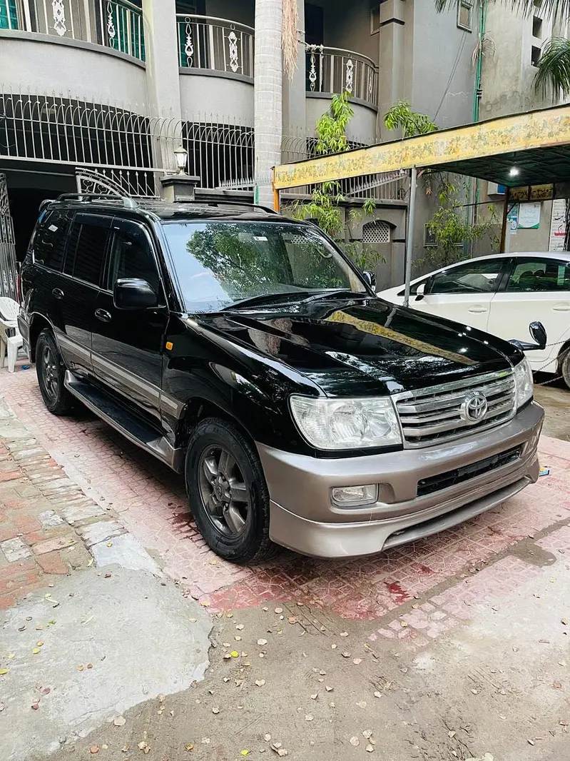 Toyota Land Cruiser V8 Amazon 2003/2007 London Model