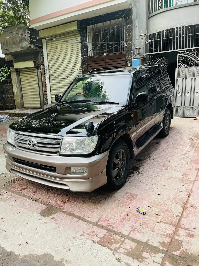 Toyota Land Cruiser V8 Amazon 2003/2007 London Model