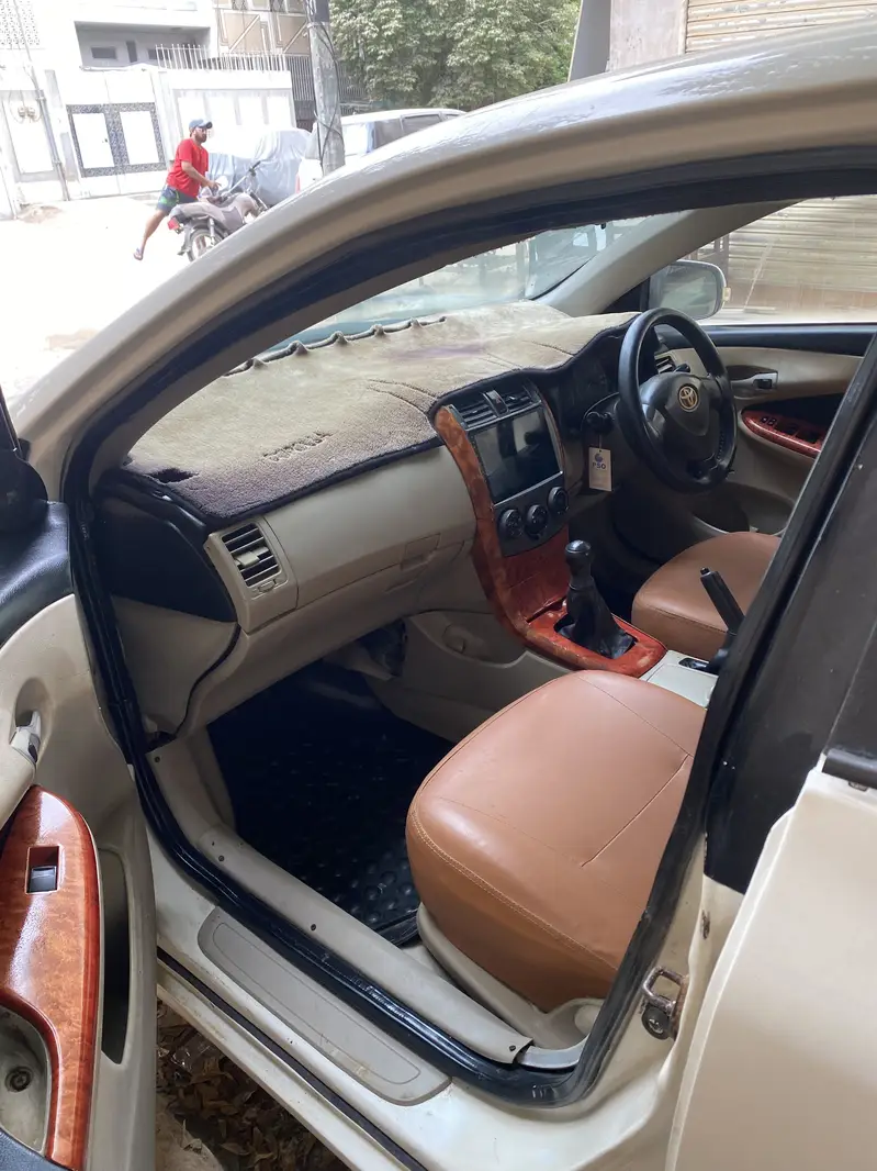 Toyota Corolla XLI 2012