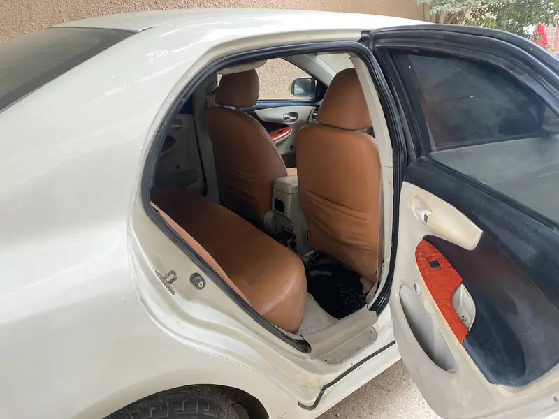 Toyota Corolla XLI 2012