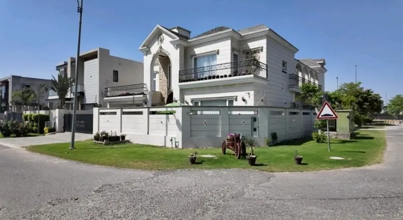 Immaculate Corner 20 Marla House Near To Park With Super Solid Construction Lift And Hybrid Solar System Situated At Elite Neighborhood Of L Block Phase 6 DHA Lahore