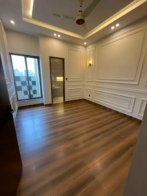 Luxury 5 Marla Brand New House For Sale In Lake City Sector M7-C1