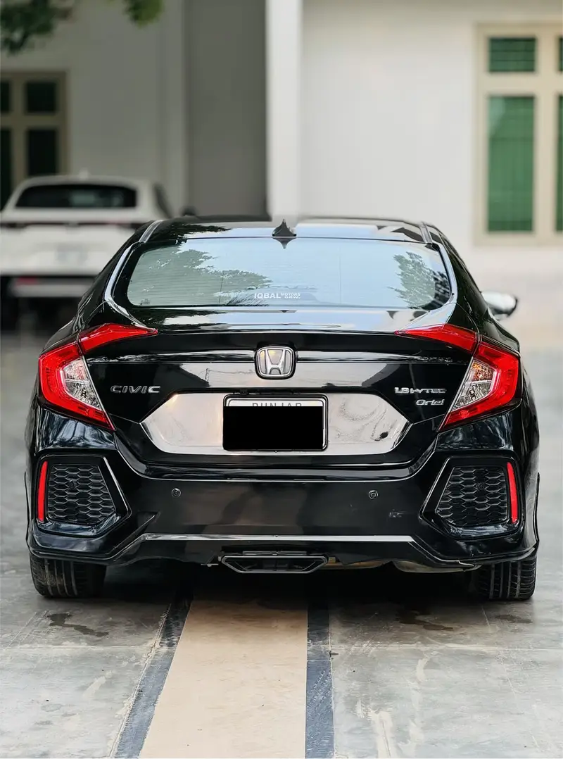 Honda Civic ivtec full option 2017
