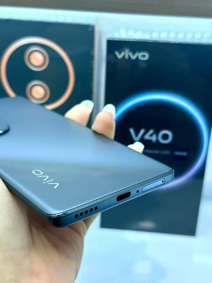 Vivo V40