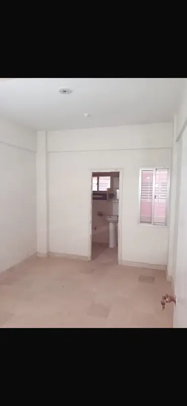 Flat for sale 2 bed lounge spacious area ready to move federal government apartment main sumaira chowk opposite aramco petrol pump