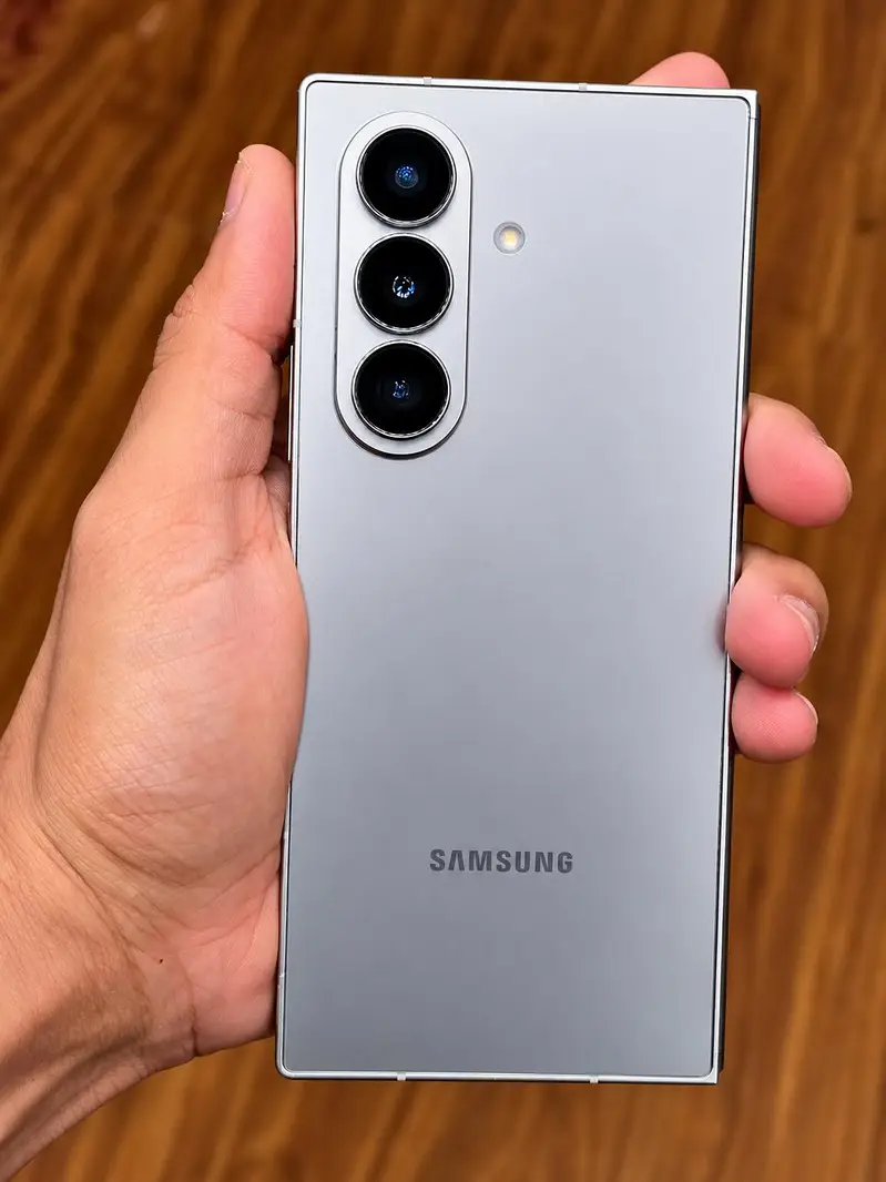Samsung Mobile Z Fold 7