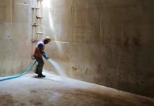 tank-Cleaning-Services