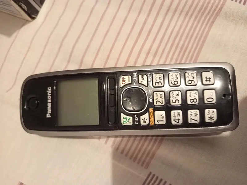 Panasonic 2.4 ghz landline phone used once