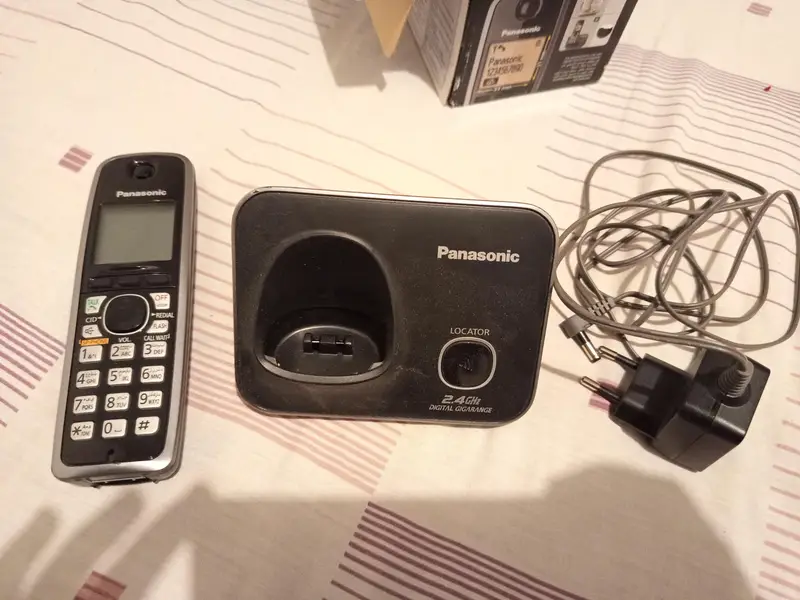 Panasonic 2.4 ghz landline phone used once