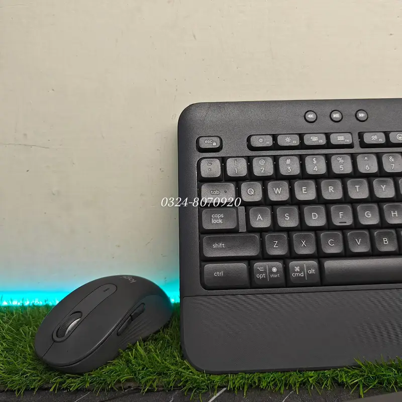 Logitech MK650 Signature Combo – Silent Wireless keyboard and Mouse