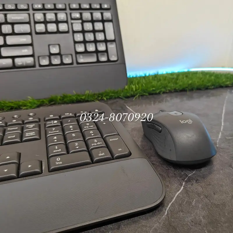 Logitech MK650 Signature Combo – Silent Wireless keyboard and Mouse