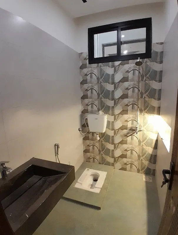 BRAND NEW 240 SQUARE YARDS HOUSE FOR SALE IN HANSA SOCIETY
