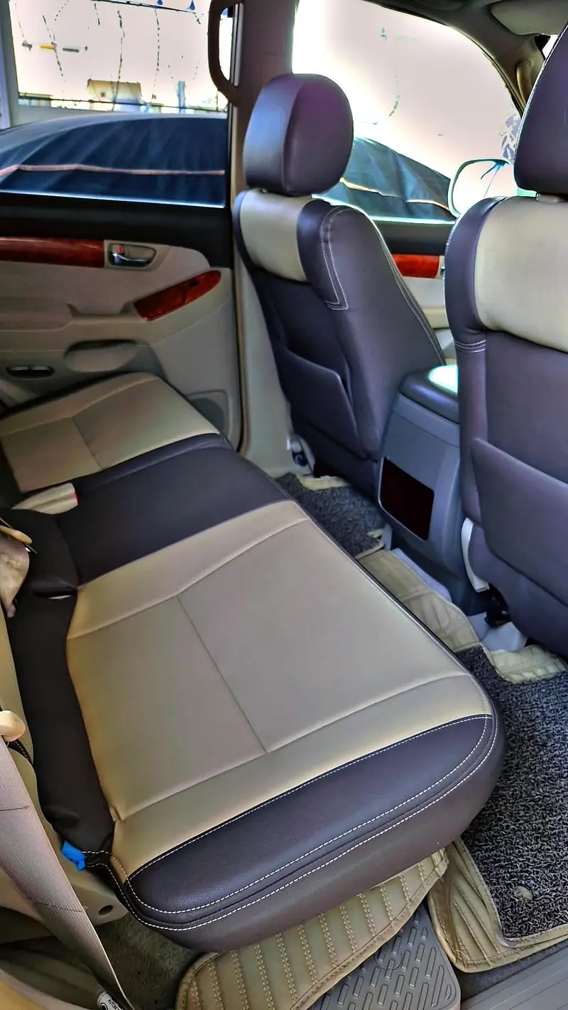 Toyota Land Cruiser Parado Limited Edition 2.7 2006/2012 Model Bahria Town Phase 8, Ra