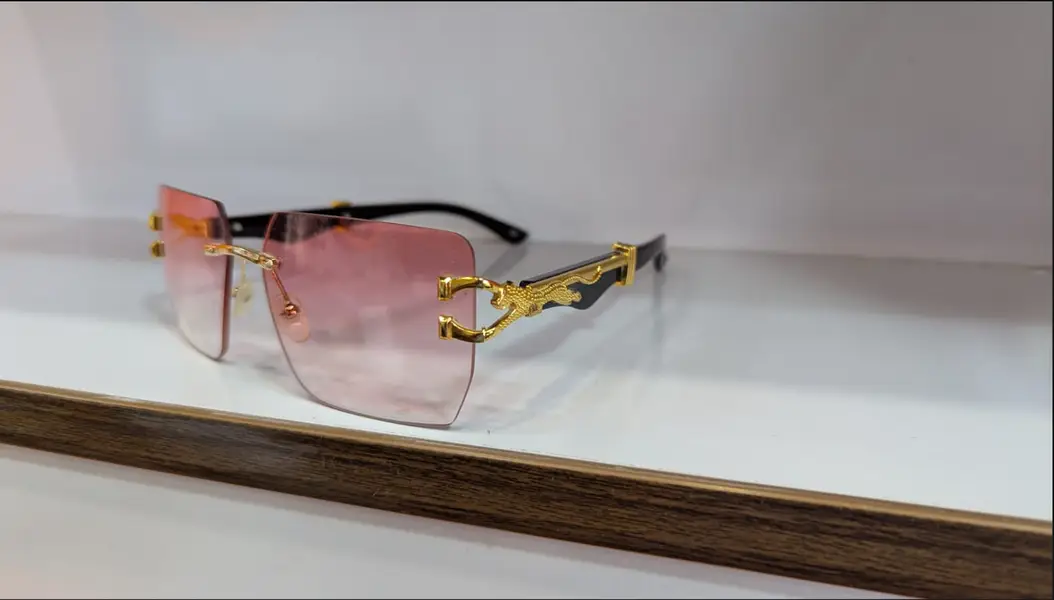 Sunglasses/Stylish Goggles/Contact Lense/Single Vision Lenses/Aviators