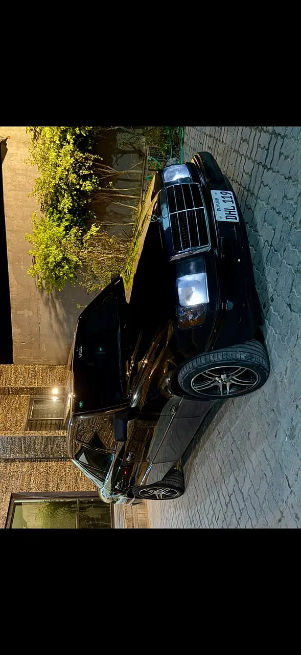Mercedes E Class 1990