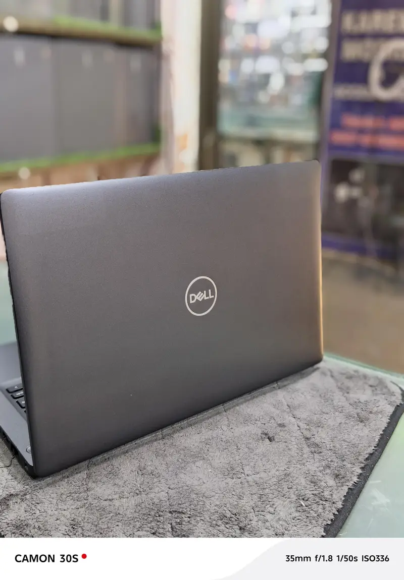 Dell Laptop 8th gen 4GB Ram/ 128GB NVME Window 10