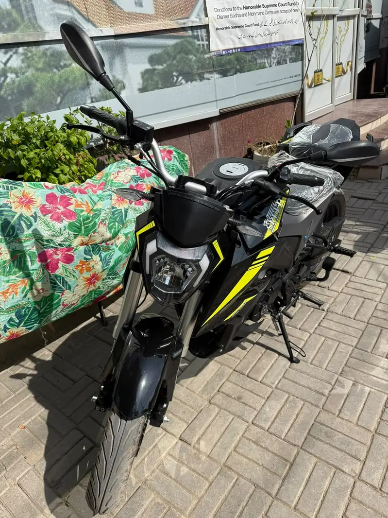 Hi-Speed SR 200 (Batlo) Model 2026 – Like Brand new – Total Genuine