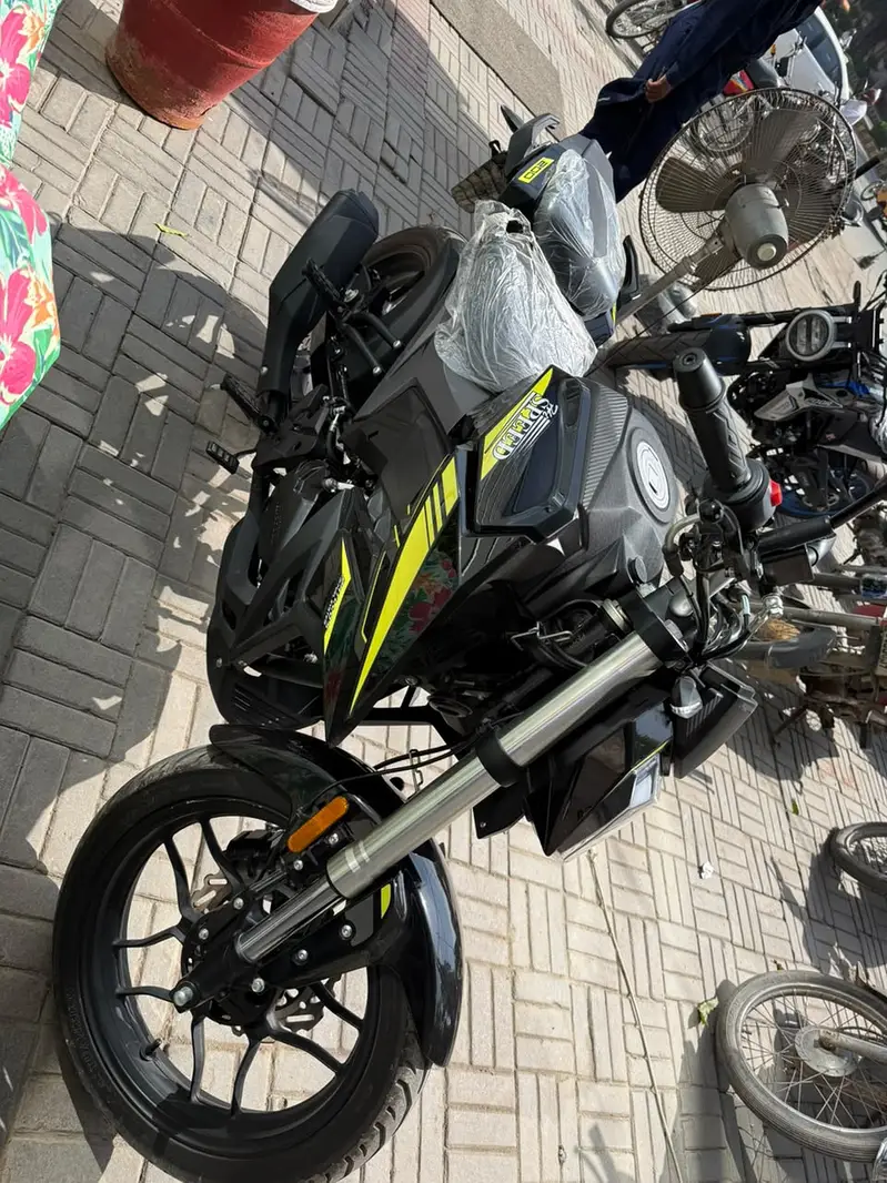 Hi-Speed SR 200 (Batlo) Model 2026 – Like Brand new – Total Genuine