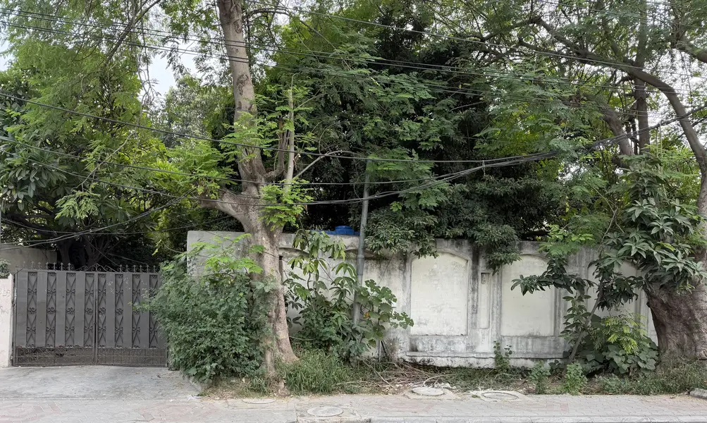 fo2 Kanal House r Sale in Gulberg 3