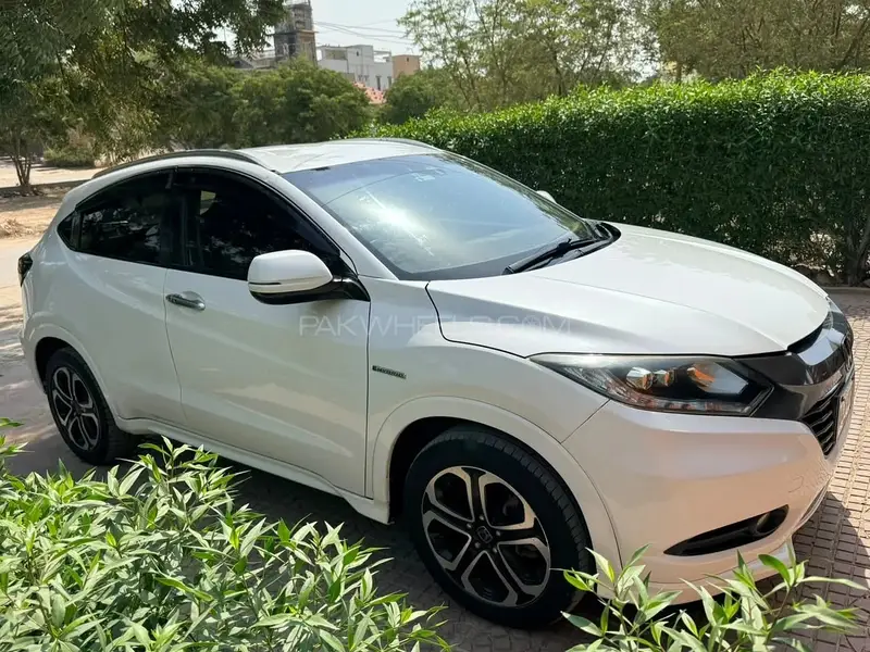 Honda Vezel Hybrid Z 2014