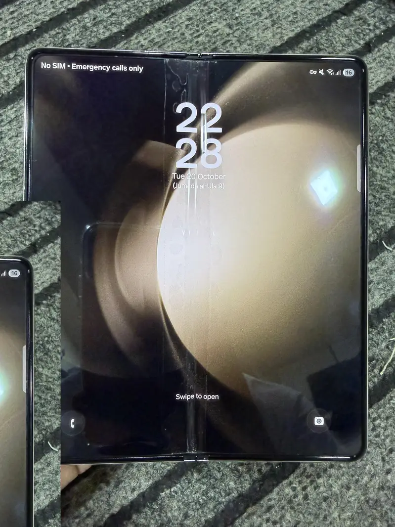 Samsung Mobile Z Flip 5
