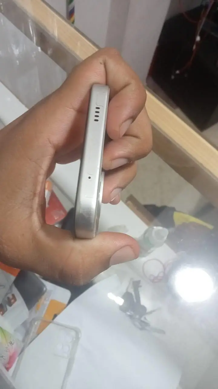 vivo y500
