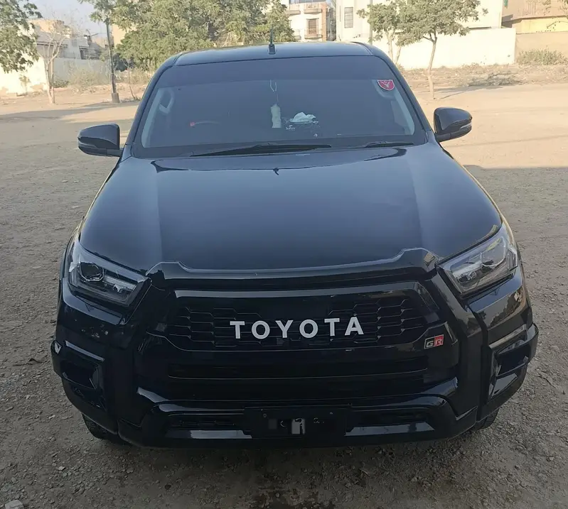 Toyota Hilux Revo V Automatic 2.8 2018