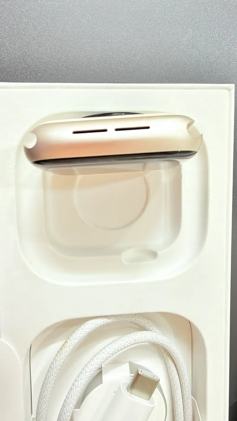 Apple Watch SE 3 GPS + Cellular / 100% Battery Health / Box Pac